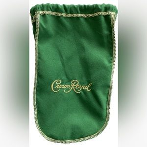 ☘️ Empty Crown Royal Apple 750 ML liquor bottle bag in excellent condition